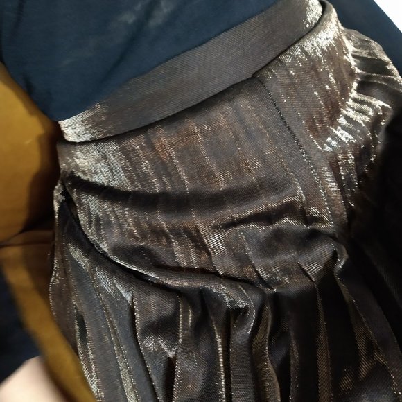 Chocolate brown pleated skirt mid-length XS like new - Picture 5 of 8